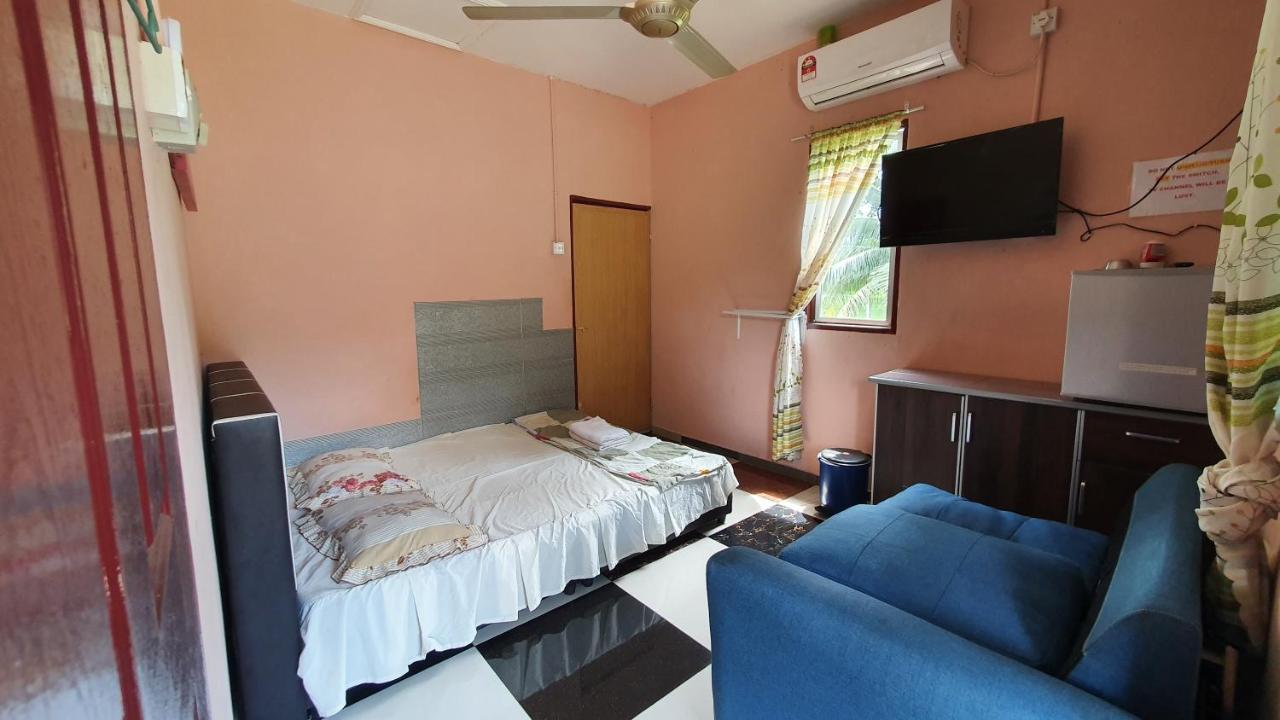Chalet Kampong Semawar Kuala Kangsar Exteriör bild