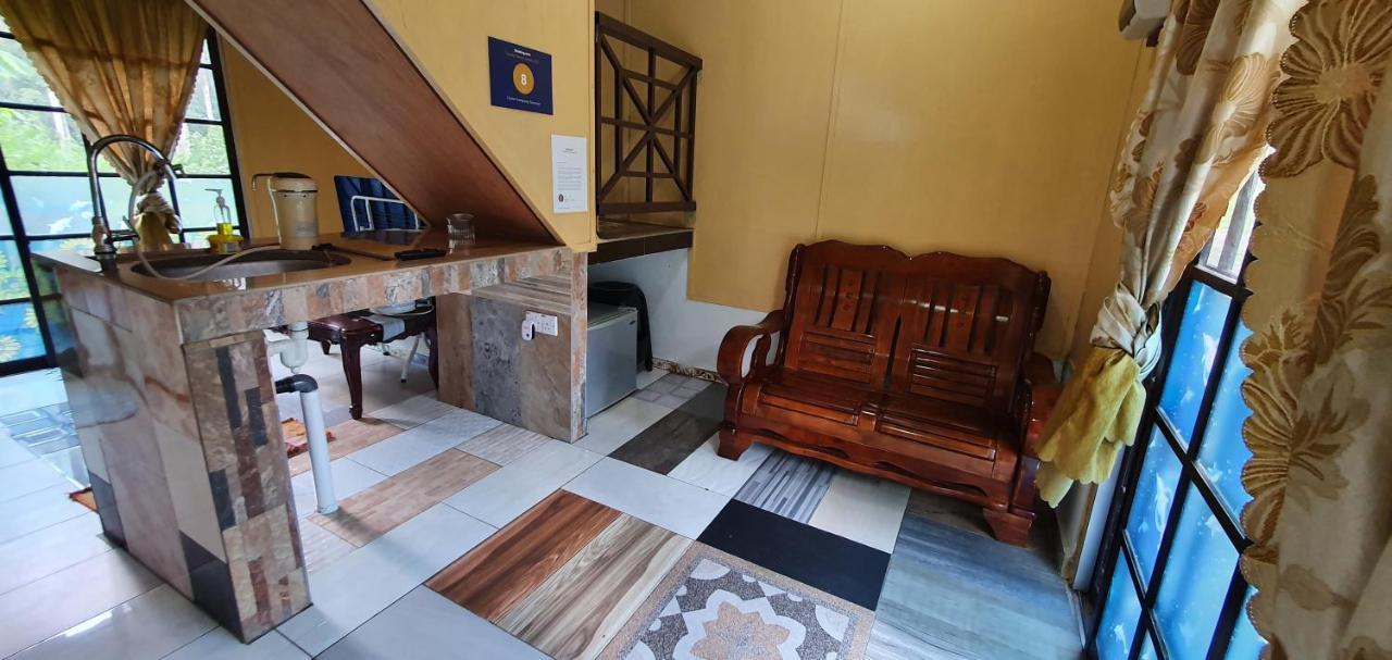 Chalet Kampong Semawar Kuala Kangsar Exteriör bild